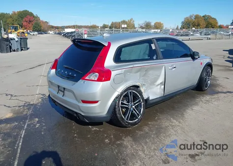 2011 Volvo C30 T5/T5 R-Design из США, поврежденный, VIN YV1672MK9B2209574